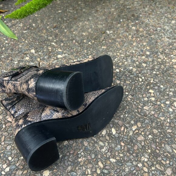 Joie Ragster Python Snakeskin Print Combat Boots in Camel Size 38 - Picture 6 of 12